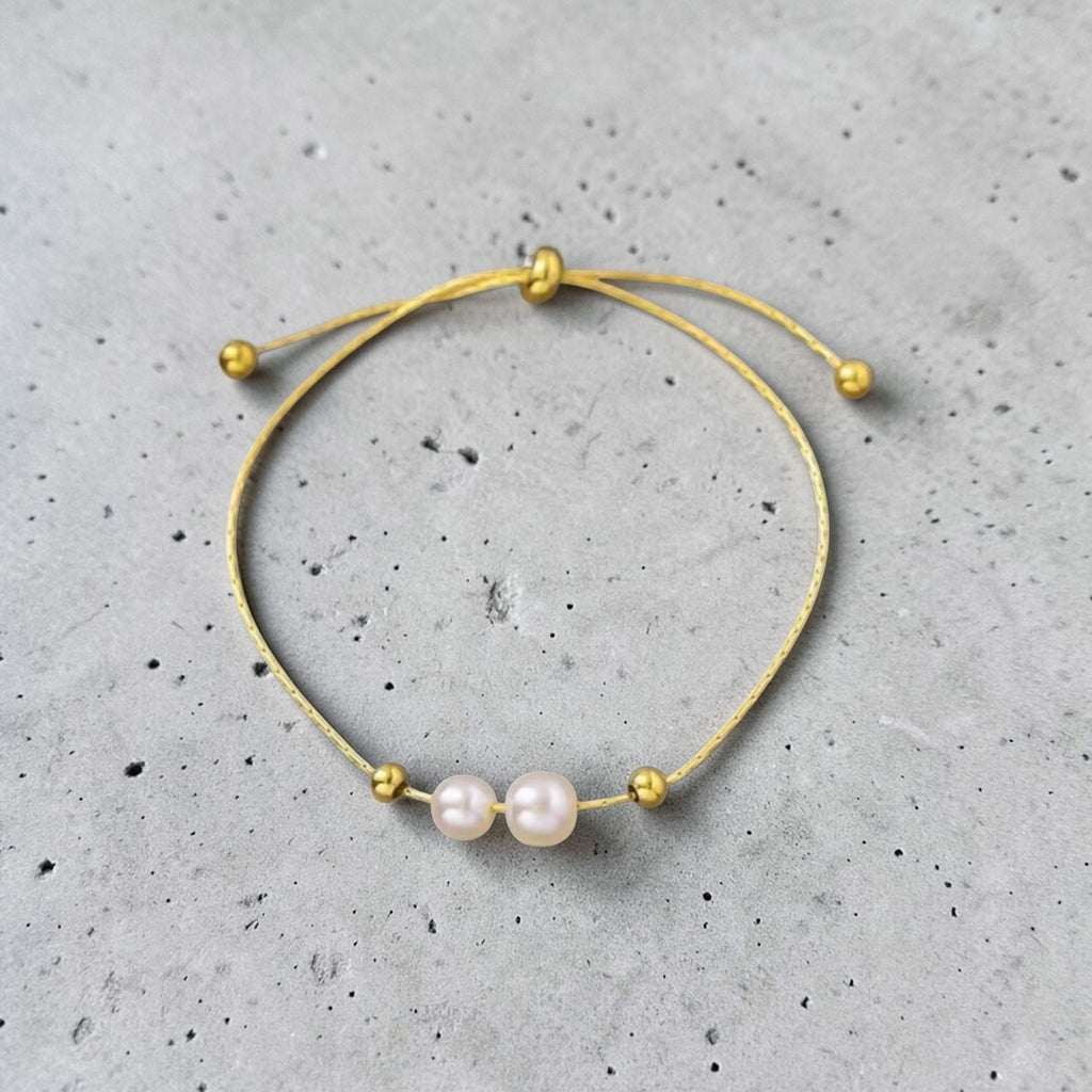 Brazalete con perlas